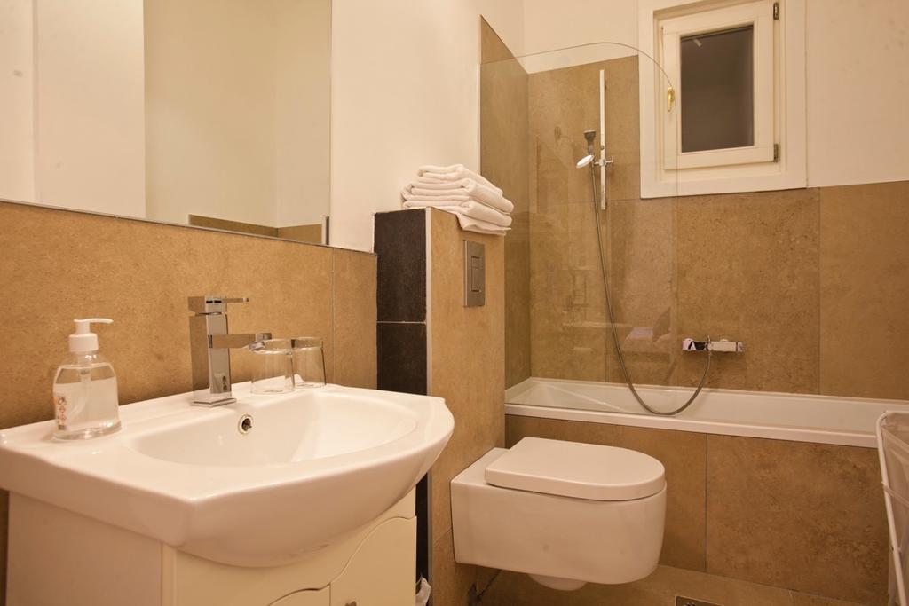 Parliament Penthouse Boutique B&B Budapest Exterior photo