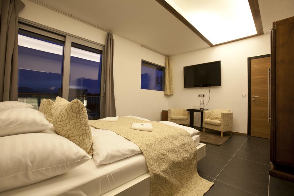 Parliament Penthouse Boutique B&B Budapest Exterior photo